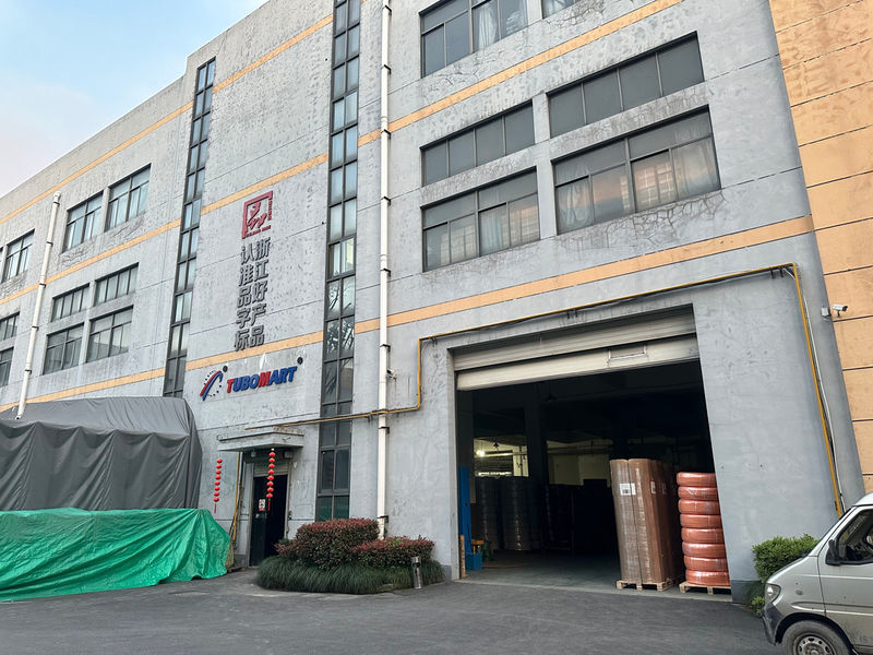 TUBOMART ENTERPRISE CO., LTD. productielijn van de fabrikant