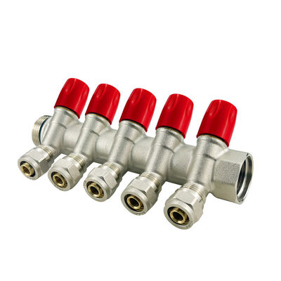 OEM 2-6ways Messing Pex Manifold Op maat gemaakte grootte / normale temperatuur media voor vloerverwarming onderdelen