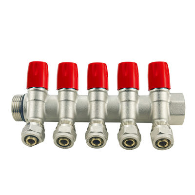 Vloerverwarming / water Messing Pex loodgietersmanifold met 2-6ways en aangepaste grootte